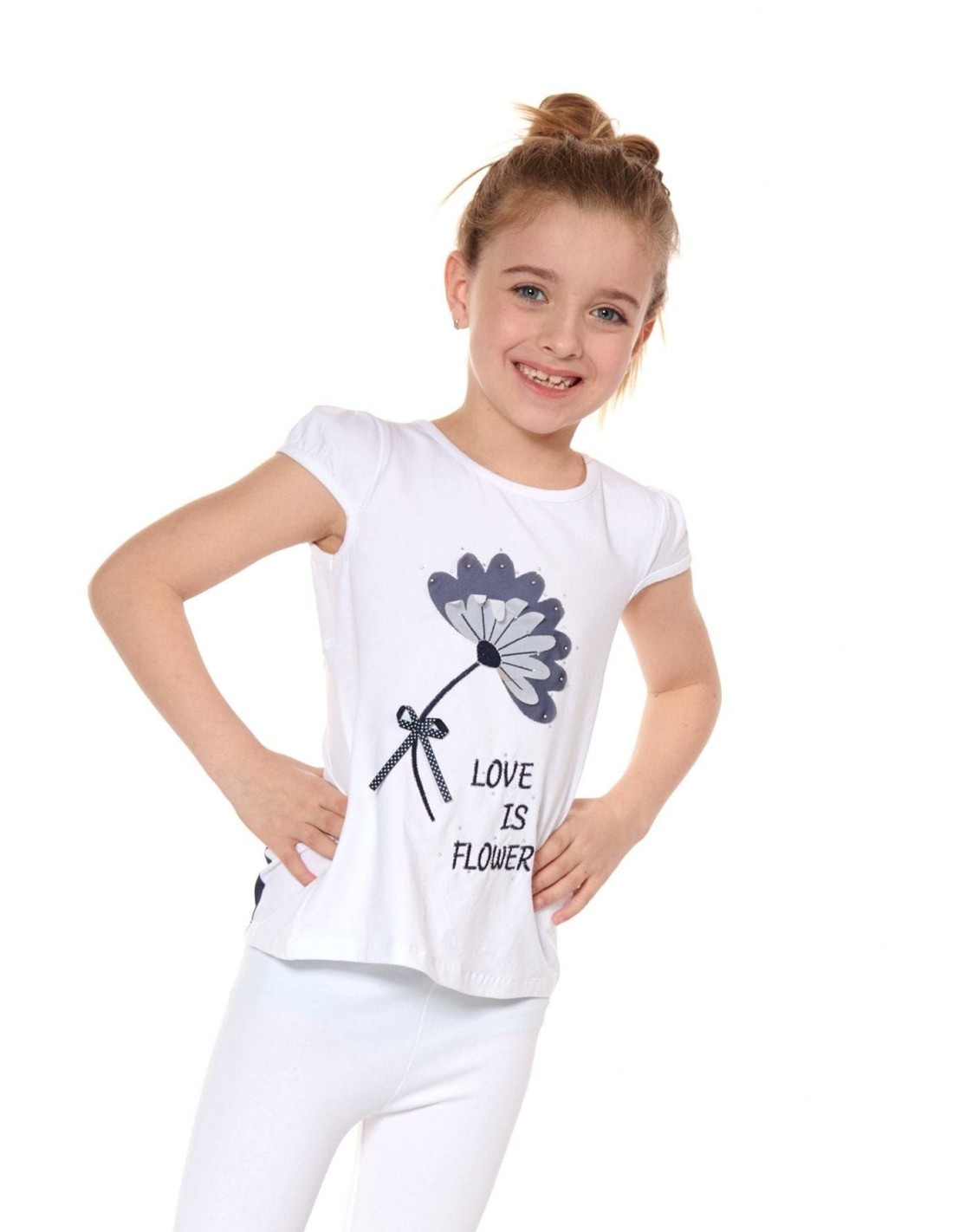 Girls\' blouse with an application, white NDZ81380 - Online store - Boutique